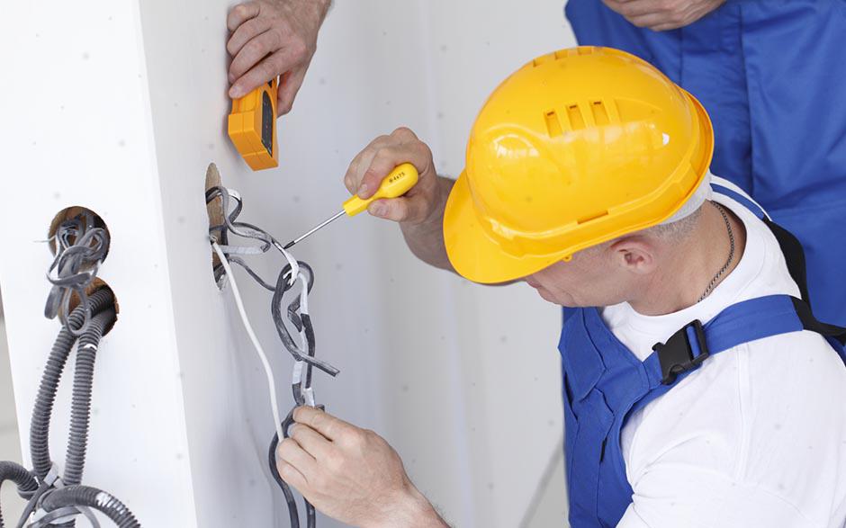 tarif électricien bâtiment Pierrelaye